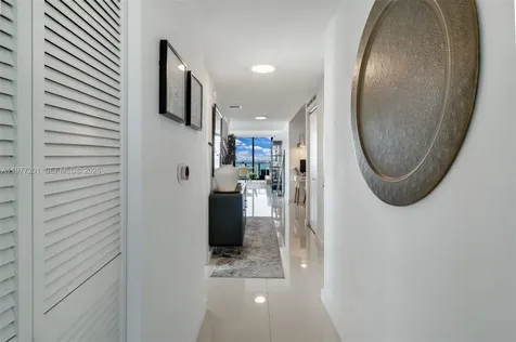 460 NE 28th Street Miami FL 33137