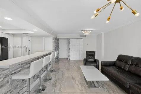 2655 Collins Avenue Miami Beach FL 33140