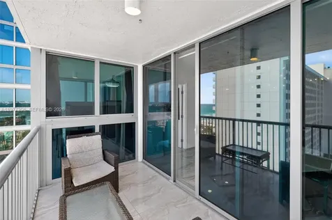 2655 Collins Avenue Miami Beach FL 33140