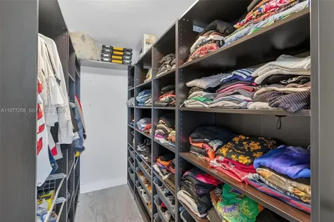 2655 Collins Avenue Miami Beach FL 33140