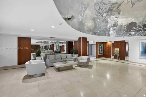 2655 Collins Avenue Miami Beach FL 33140