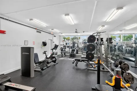 2655 Collins Avenue Miami Beach FL 33140