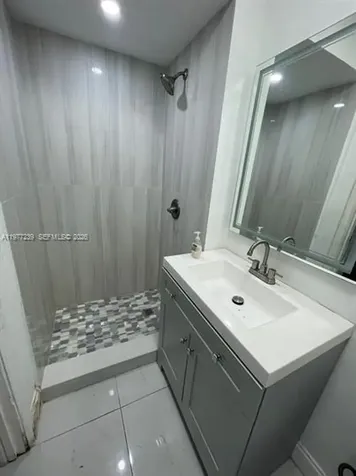 625 S 20th Avenue Hollywood FL 33020