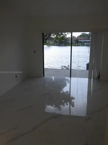 5643 Park Road Dania Beach FL 33312