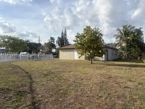 15121 SW 106th Avenue Miami FL 33176