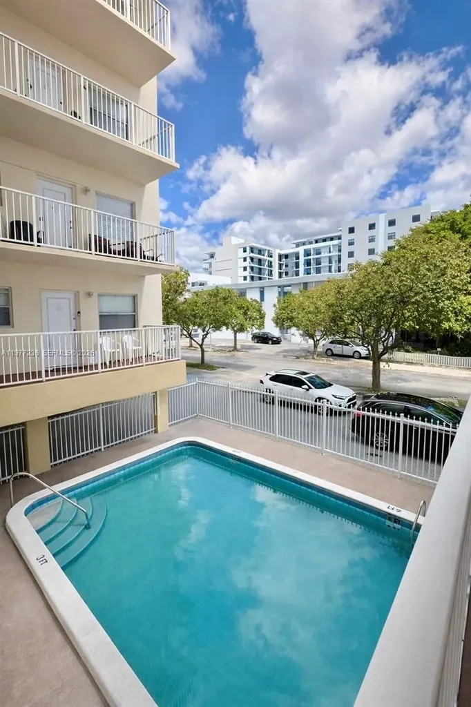 2008 Jackson Street Hollywood FL 33020