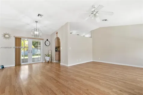 13752 SW 285th Street Homestead FL 33033