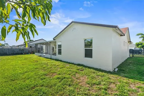 13752 SW 285th Street Homestead FL 33033