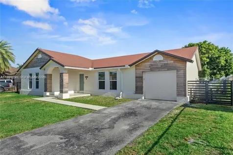 13752 SW 285th Street Homestead FL 33033