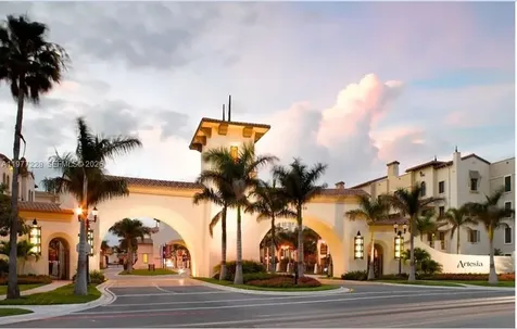 3390 NW 125th Way Sunrise FL 33323