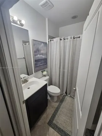 3390 NW 125th Way Sunrise FL 33323