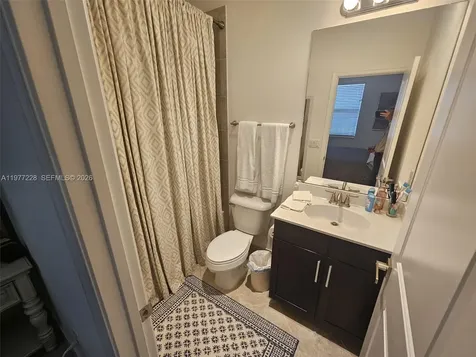 3390 NW 125th Way Sunrise FL 33323