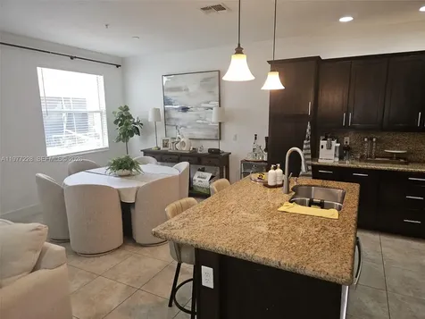 3390 NW 125th Way Sunrise FL 33323