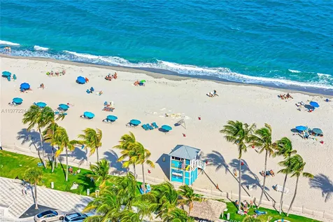 2051 SE 3rd Street Deerfield Beach FL 33441