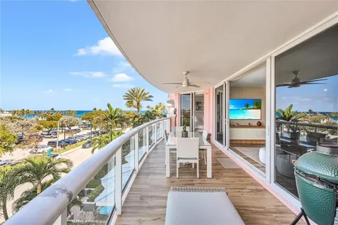 2051 SE 3rd Street Deerfield Beach FL 33441