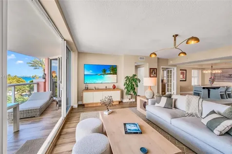 2051 SE 3rd Street Deerfield Beach FL 33441