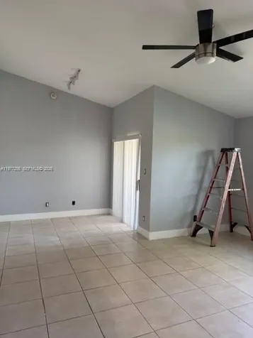 550 S Park Road Hollywood FL 33021