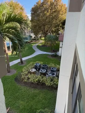 550 S Park Road Hollywood FL 33021