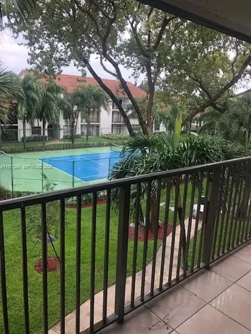 550 S Park Road Hollywood FL 33021