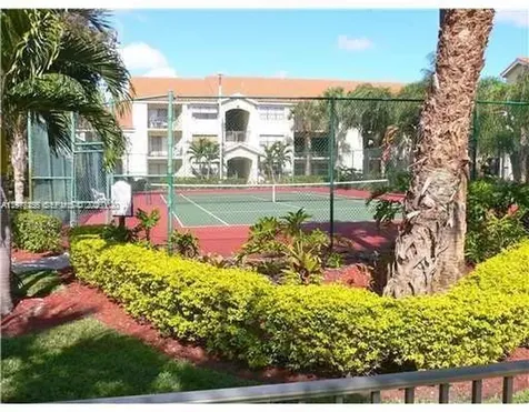 550 S Park Road Hollywood FL 33021