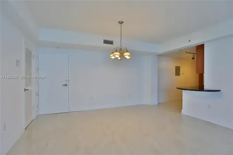 7501 E Treasure Drive North Bay Village FL 33141