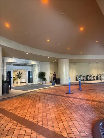 551 N Fort Lauderdale Beach Boulevard Fort Lauderdale FL 33304