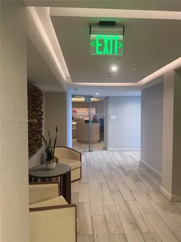 551 N Fort Lauderdale Beach Boulevard Fort Lauderdale FL 33304