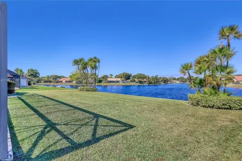 1048 NW 110th Lane Coral Springs FL 33071