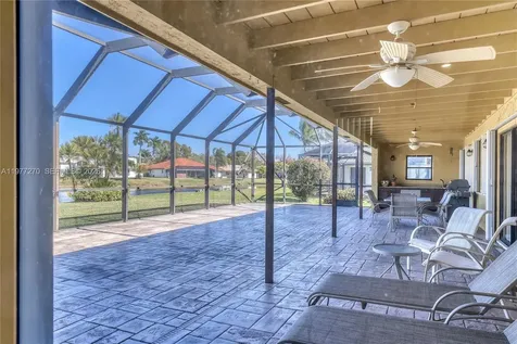 1048 NW 110th Lane Coral Springs FL 33071
