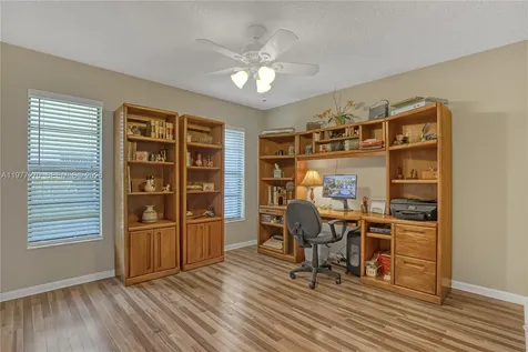 1048 NW 110th Lane Coral Springs FL 33071
