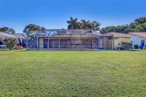 1048 NW 110th Lane Coral Springs FL 33071