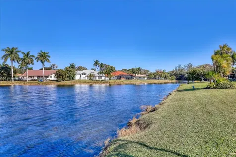 1048 NW 110th Lane Coral Springs FL 33071