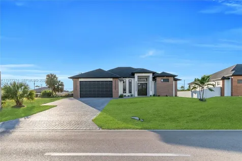 14 El Dorado Boulevard N Cape Coral FL 33993