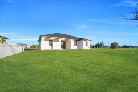 14 El Dorado Boulevard N Cape Coral FL 33993
