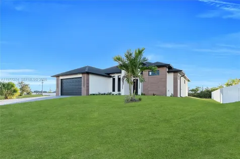 14 El Dorado Boulevard N Cape Coral FL 33993