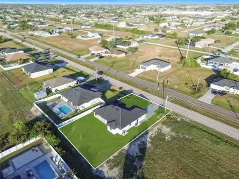 14 El Dorado Boulevard N Cape Coral FL 33993