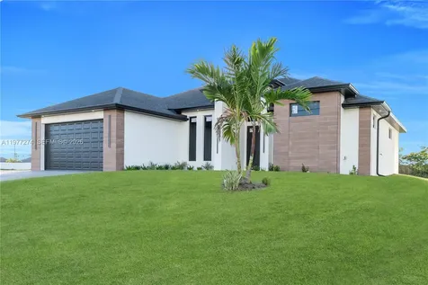 14 El Dorado Boulevard N Cape Coral FL 33993