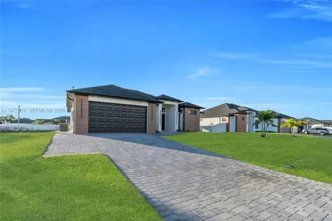 14 El Dorado Boulevard N Cape Coral FL 33993
