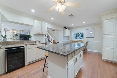 2046 NE 15th Street Fort Lauderdale FL 33304