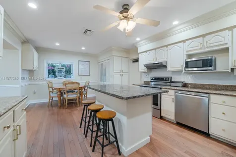 2046 NE 15th Street Fort Lauderdale FL 33304
