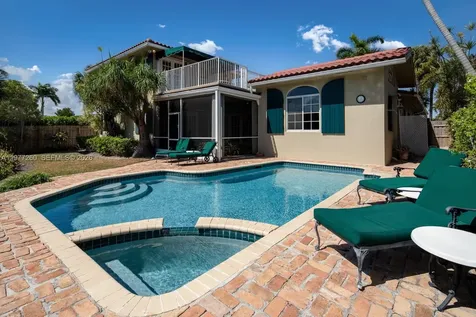 2046 NE 15th Street Fort Lauderdale FL 33304