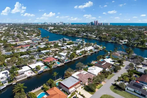 2046 NE 15th Street Fort Lauderdale FL 33304