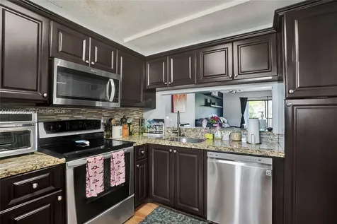 6575 W Oakland Park Boulevard Lauderhill FL 33313