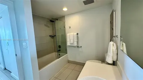 2600 E Hallandale Beach Boulevard Hallandale Beach FL 33009