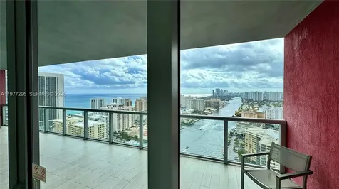 2600 E Hallandale Beach Boulevard Hallandale Beach FL 33009