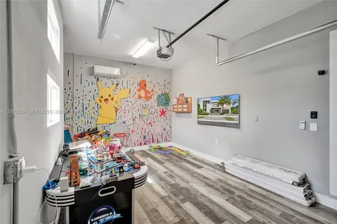 10223 NW 75th Terrace Doral FL 33178