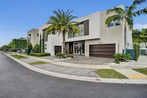 10223 NW 75th Terrace Doral FL 33178