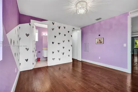 10223 NW 75th Terrace Doral FL 33178