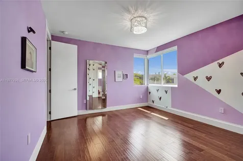 10223 NW 75th Terrace Doral FL 33178