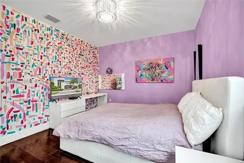 10223 NW 75th Terrace Doral FL 33178